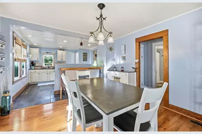 53 James St, Agawam, MA 01030 - Photo 11