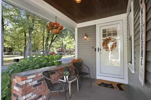 53 James St, Agawam, MA 01030 - Photo 3