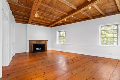 27 Flint #A, Salem, MA 01970 - Photo 13