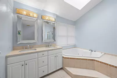 22 Faulkner Rd, Shrewsbury, MA 01545 - Photo 25
