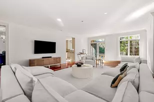 7 Monadnock Rd, Newton, MA 02467 - Photo 13