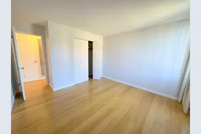 1002 Paradise Rd #3R, Swampscott, MA 01907 - Photo 23
