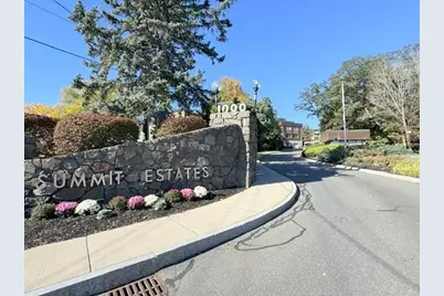 1002 Paradise Rd #3R, Swampscott, MA 01907 - Photo 29