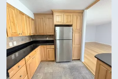 1002 Paradise Rd #3R, Swampscott, MA 01907 - Photo 11