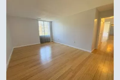 1002 Paradise Rd #3R, Swampscott, MA 01907 - Photo 15