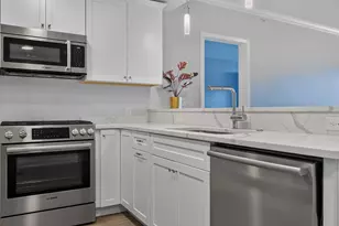 131 Eliot St, Milton, MA 02186 - Photo 15
