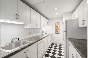 21 Linden St, Quincy, MA 02170 - Photo 15