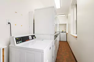 21 Linden St, Quincy, MA 02170 - Photo 29