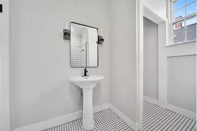 68 Pleasant St #2, Newburyport, MA 01950 - Photo 9