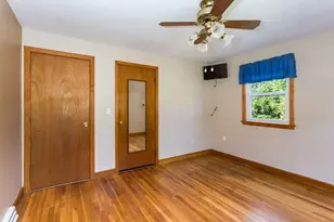 590 Pond St, Franklin, MA 02038 - Photo 25