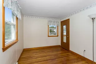 590 Pond St, Franklin, MA 02038 - Photo 27