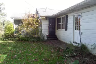 76 Hillview Rd, Holyoke, MA 01040 - Photo 5