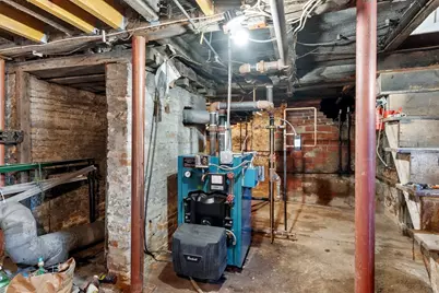 58 Temple St, Newburyport, MA 01950 - Photo 31