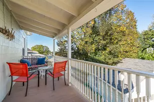129 Hillside Rd, Watertown, MA 02472 - Photo 21