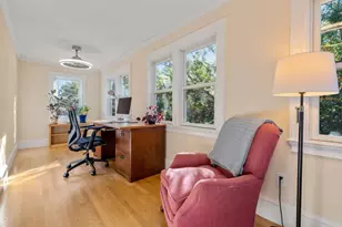 129 Hillside Rd, Watertown, MA 02472 - Photo 9