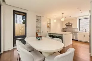 8 Holworthy Terrace, Cambridge, MA 02138 - Photo 7
