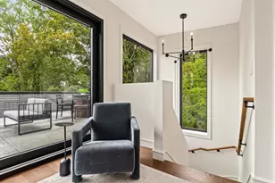 8 Holworthy Terrace, Cambridge, MA 02138 - Photo 17