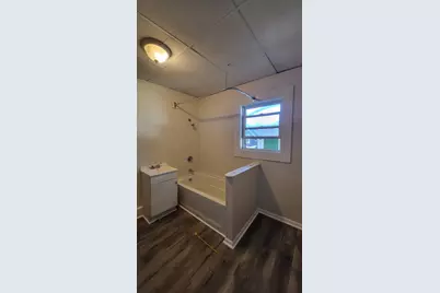 67 5th Street #67, Lowell, MA 01850 - Photo 9