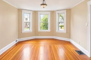 65 Chestnut St, Wakefield, MA 01880 - Photo 9