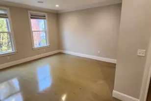 579 E 8th St, Boston, MA 02127 - Photo 15
