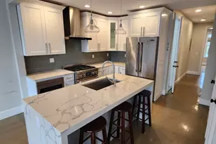 579 E 8th St, Boston, MA 02127 - Photo 3