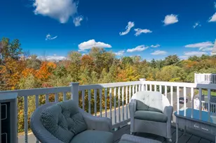 25 Greenleaves Dr, Amherst, MA 01002 - Photo 5