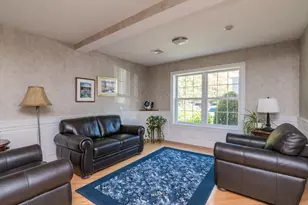 25 Greenleaves Dr, Amherst, MA 01002 - Photo 17
