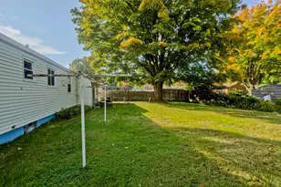 68 Talmadge Dr, Springfield, MA 01118 - Photo 35