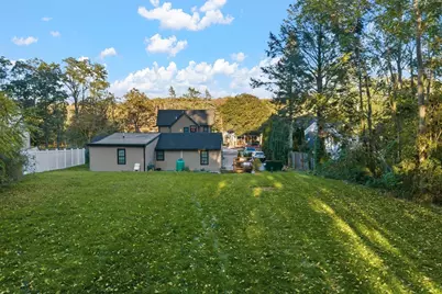 102 Jerome St, Berkley, MA 02779 - Photo 35