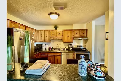 4700 N Main St #4H, Fall River, MA 02720 - Photo 3