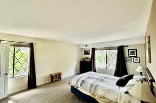 4700 N Main St, Fall River, MA 02720 - Photo 11