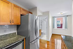 15 Whipple Ave, Boston, MA 02131 - Photo 5
