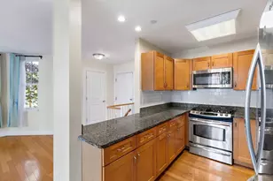 15 Whipple Ave, Boston, MA 02131 - Photo 3