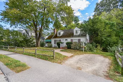 2 Eisenhower Ave, Natick, MA 01760 - Photo 5