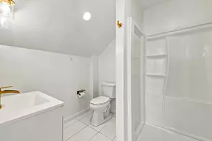 15 Farley St, Methuen, MA 01844 - Photo 21