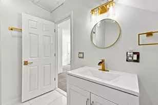 15 Farley St, Methuen, MA 01844 - Photo 19