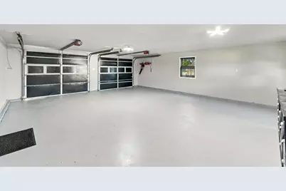 15 Farley St, Methuen, MA 01844 - Photo 33