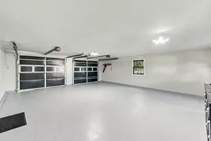 15 Farley St, Methuen, MA 01844 - Photo 33