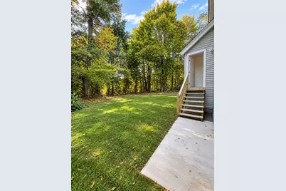 26 Maple St, Athol, MA 01331 - Photo 29