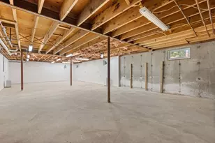 10 Lantern Rd, Framingham, MA 01702 - Photo 37