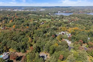 10 Lantern Rd, Framingham, MA 01702 - Photo 39