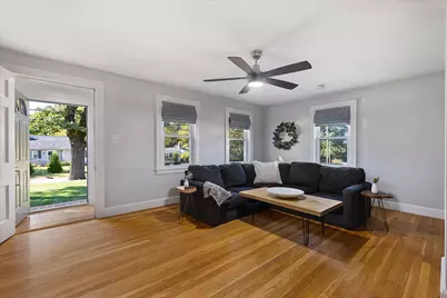 60 Mount Pleasant St, Milford, MA 01757 - Photo 17
