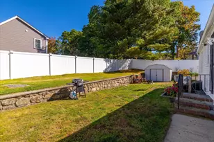 60 Mt Pleasant St, Milford, MA 01757 - Photo 5