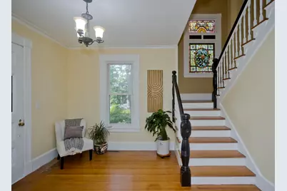 40 Fairfield Ave, Holyoke, MA 01040 - Photo 5