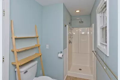 40 Fairfield Ave, Holyoke, MA 01040 - Photo 29