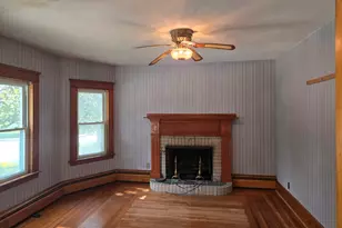 9 Shore St, Taunton, MA 02780 - Photo 9