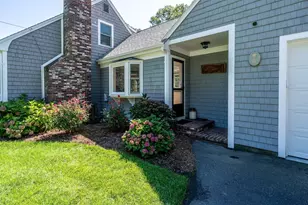 11 Captain Prestons Rd, Dennis, MA 02638 - Photo 9