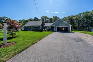 11 Captain Prestons Rd, Dennis, MA 02638 - Photo 5