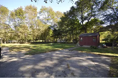 493 Central St, East Bridgewater, MA 02333 - Photo 23