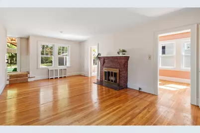 124 Luce Street, Lowell, MA 01852 - Photo 5
